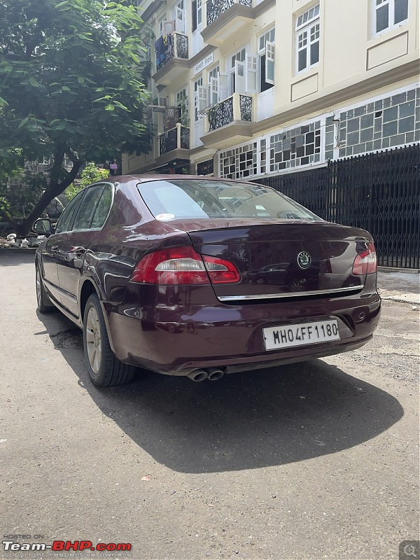 Choosing between a pre-owned Mercedes E-Class and BMW 7-Series-img_9994.jpeg