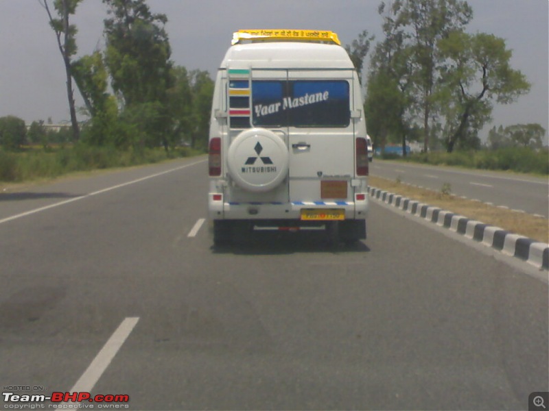 Pics of weird & wacky mod jobs in India!-van.jpg