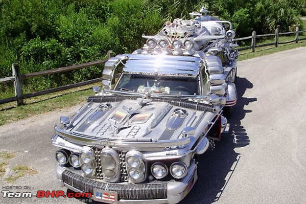 Pics of weird & wacky mod jobs in India!-mercedes300dlimo5.jpg