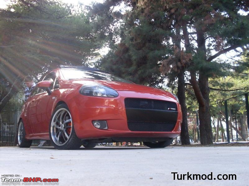 Mesh grills and smoked out taillamps on my Punto-35307_11_buyuk.jpg