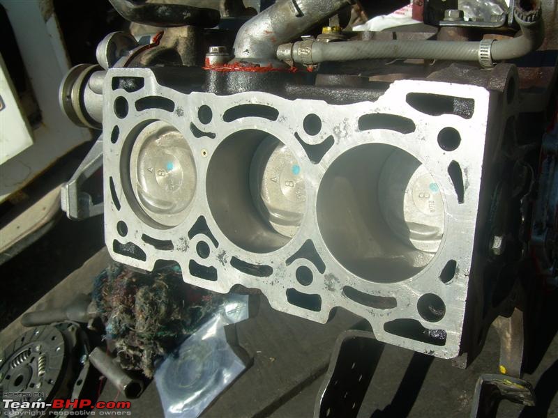 2lac+ kilometers m800 engine rebuild project.-23-pston-installed.jpg