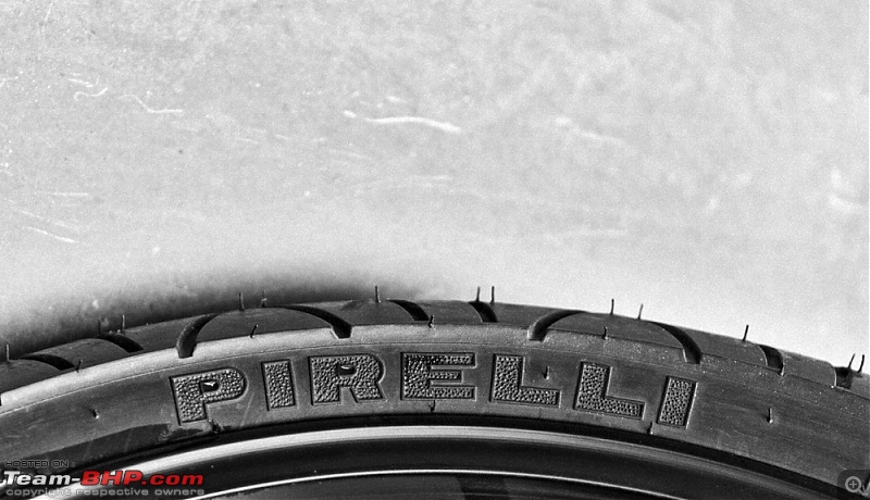 pirelli tyres for pulsar 200 ns price