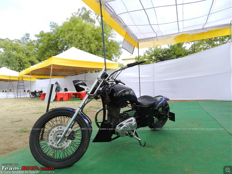 Modified Indian Bikes - Post your pics here-861390_409286002498598_148492384_o.jpg