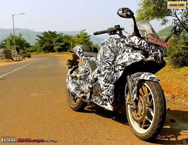 Next Gen Bajaj Pulsars -  SS400 & CS400 (rechristened as Dominar)-2014pulsar375ss.jpg