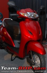 The All New Honda Activa Deluxe-red.jpg