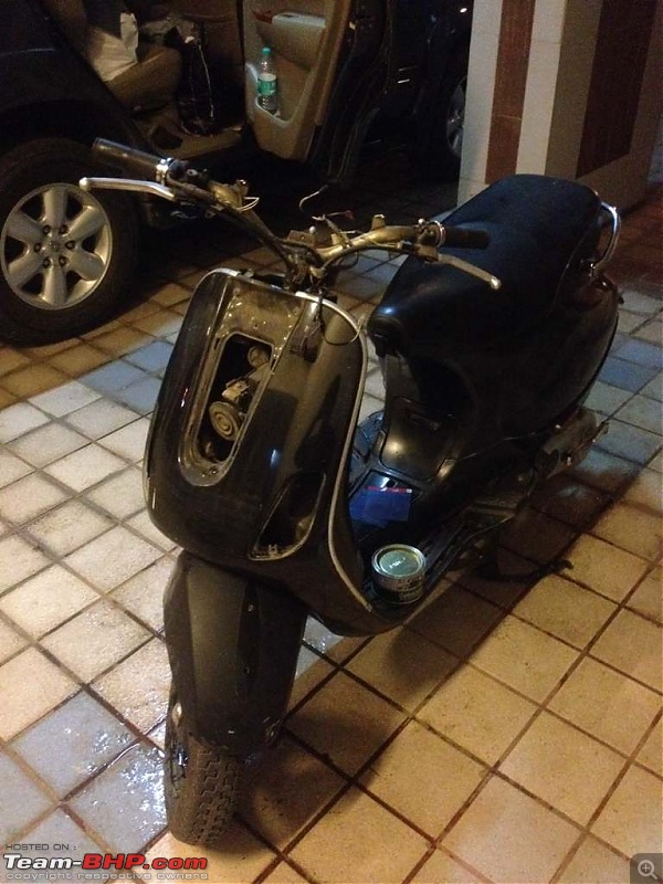 DIY: Vespa painted Matte Black!-imageuploadedbyteambhp1405621033.271809.jpg