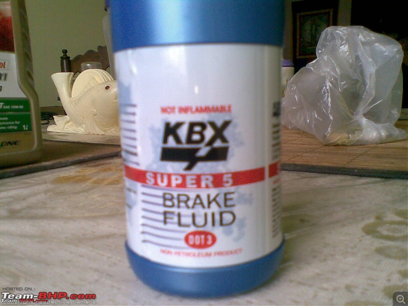 DIY: Servicing your Motorcycle's disc brake-kbx-fluid.jpg