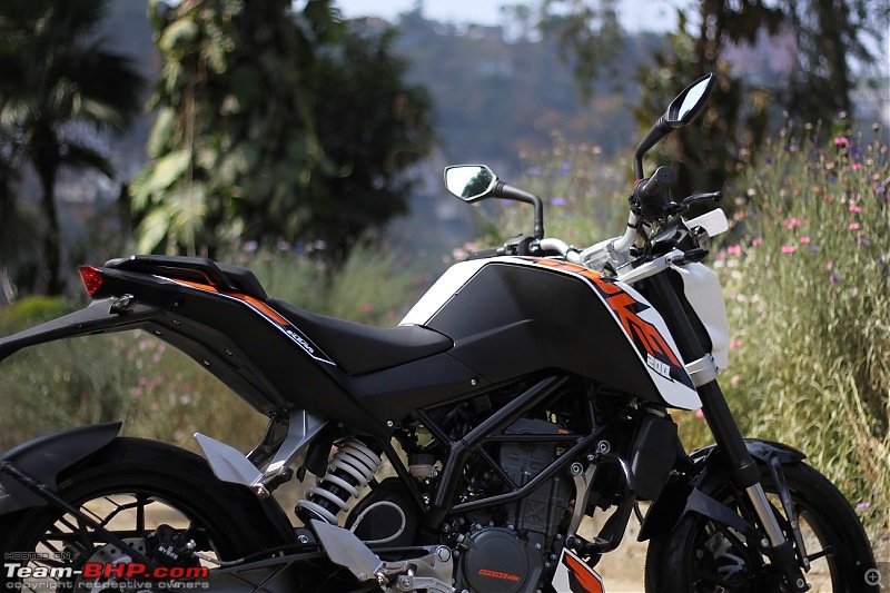 Review: KTM Duke 200-7.jpg