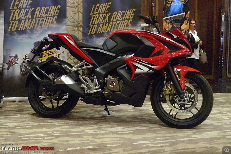 Bajaj Pulsar RS200 launched at Rs. 1.18 lakh-2-1.jpg