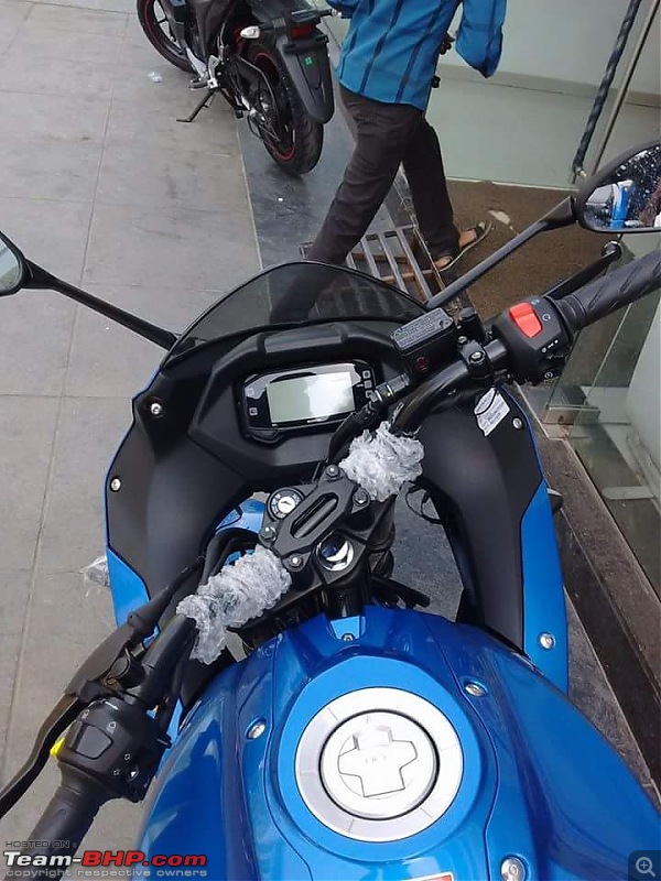 Suzuki Gixxer SF spied EDIT: Launched at Rs. 92,596 (on-road, Delhi)-gixxersf3.jpg