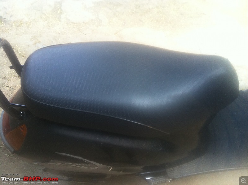 Relative gifts me a Honda Activa!-seat-1.jpg