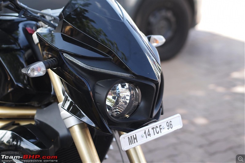 PIC : Mahindra's Mojo 300cc caught testing near Pune. EDIT: Now Launched-p8308513-large.jpg