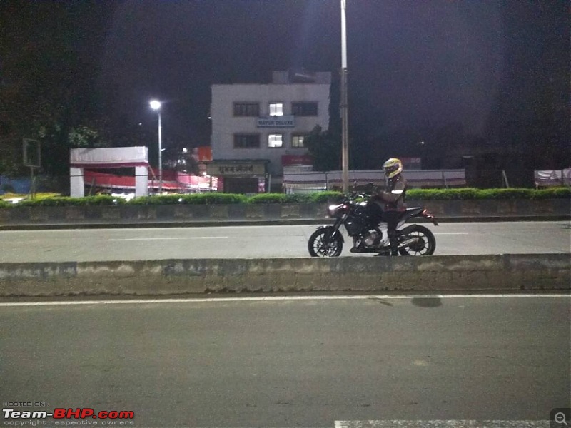 PIC : Mahindra's Mojo 300cc caught testing near Pune. EDIT: Now Launched-1444671706143.jpg