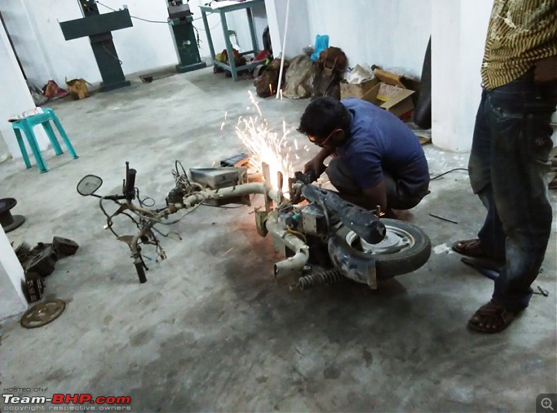 Building a 'Pocket Bike' out of a TVS Scooty ES-09.jpg