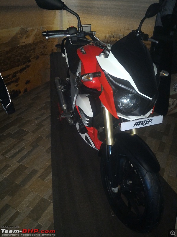 PIC : Mahindra's Mojo 300cc caught testing near Pune. EDIT: Now Launched-p_20151107_163607.jpg