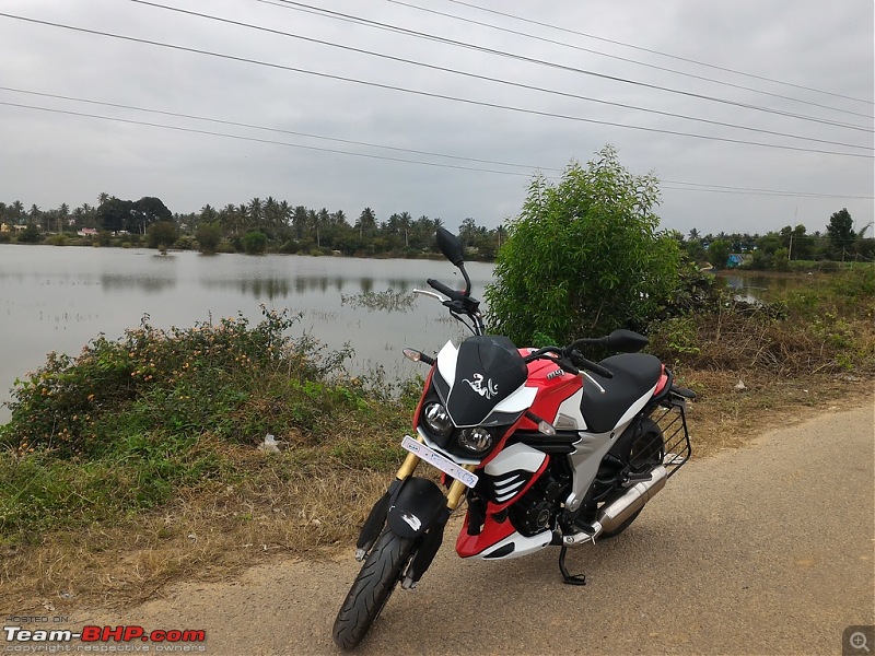 PIC : Mahindra's Mojo 300cc caught testing near Pune. EDIT: Now Launched-3.jpg