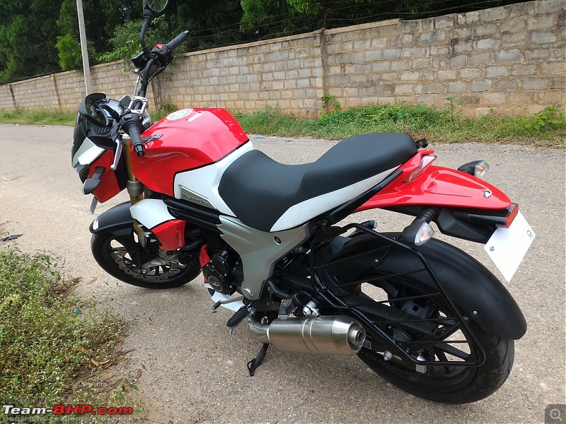 PIC : Mahindra's Mojo 300cc caught testing near Pune. EDIT: Now Launched-4.jpg
