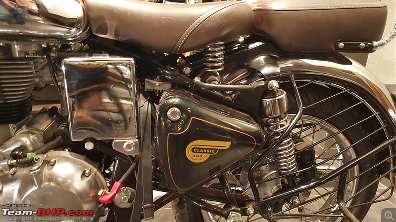 Leaked! Royal Enfield line-up might get new colour options-battery-compartment-classic-500-logo.jpg