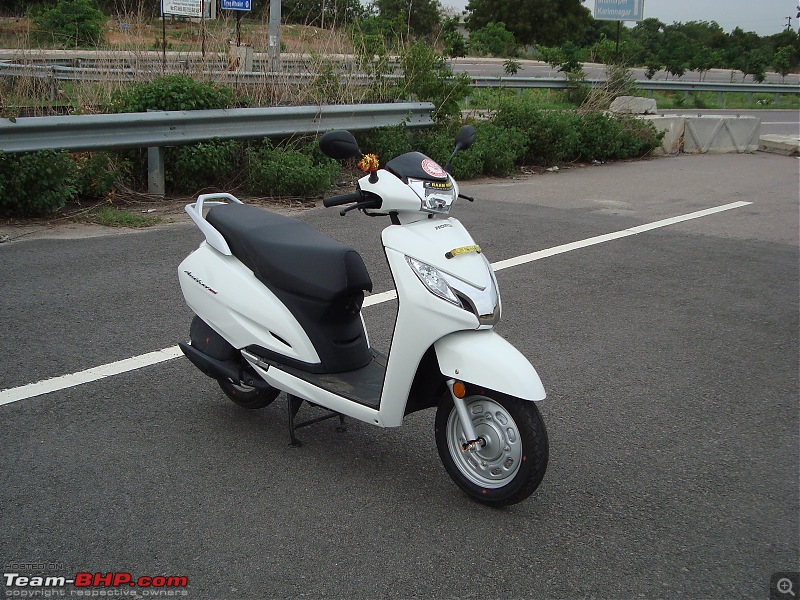 Review: Honda Activa 125 (Pearl Amazing White). EDIT - Now sold-3.-front-3-quarters-right.jpg