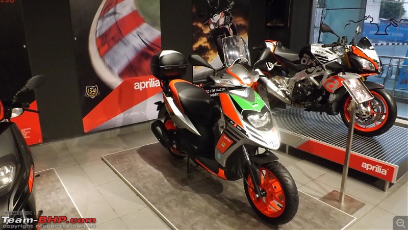 My Aprilia SR150 Race Edition-002.jpg