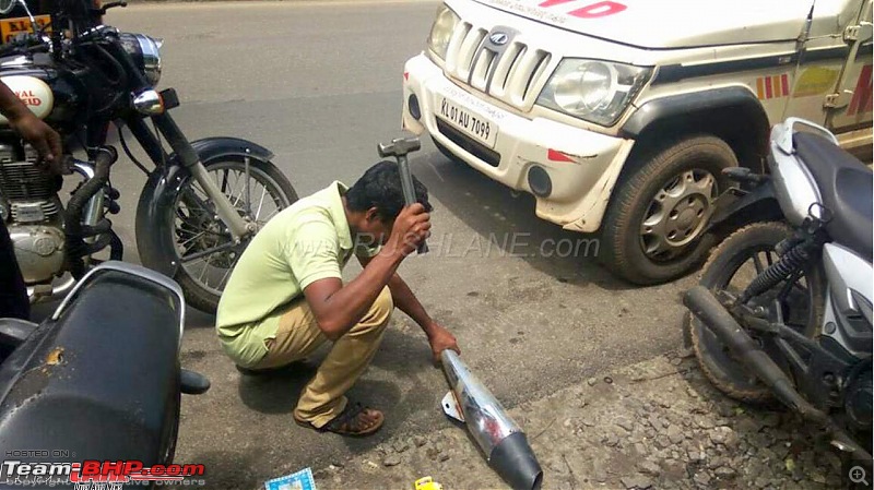 Cops remove loud exhausts & crush them with a road roller-royalenfieldillegalexhaust.jpg