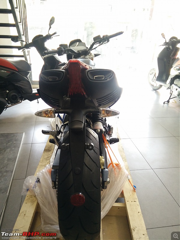 Buraq: My Aprilia SR 150-dorsodurosilencer.jpg