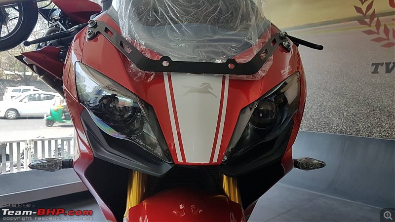 TVS Apache RR 310 launched at Rs. 2.05 lakh-1516006659723.jpg