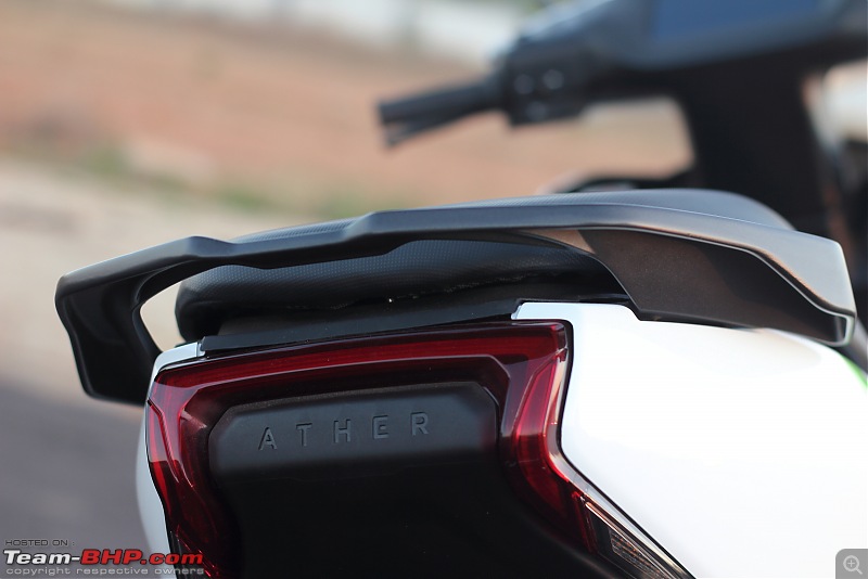 Ather 450 Electric Scooter - Detailed Review-rear_grabrail_1600.jpg