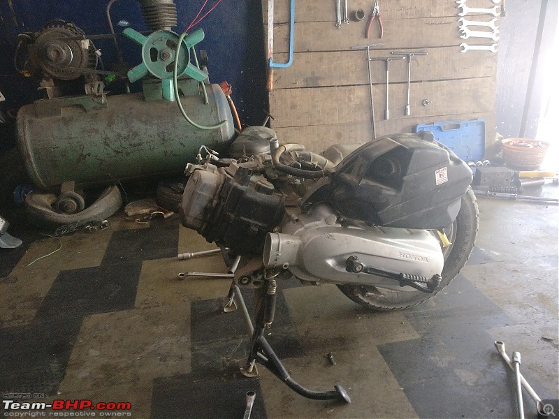 Review: Honda Activa 125 (Pearl Amazing White). EDIT - Now sold-3.-engine-separate.jpg