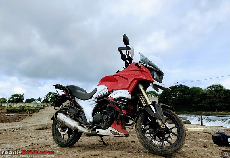 When you can't afford that Tiger, you build one! My (Modified) Mahindra Mojo-64.jpg