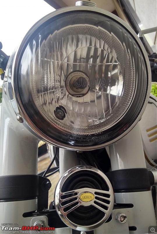 My 2019 Jawa - Ownership review of the reborn legend! EDIT: Now sold-head-light.jpg