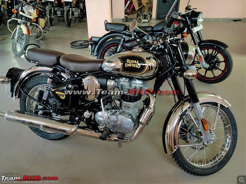 BS6 Royal Enfield Classic 350 spotted with new decals-enf2.jpg