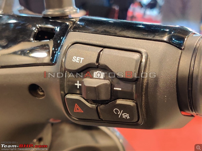 Bird ES1 electric scooter unveiled at Auto Expo 2020-switchgear-right.jpg