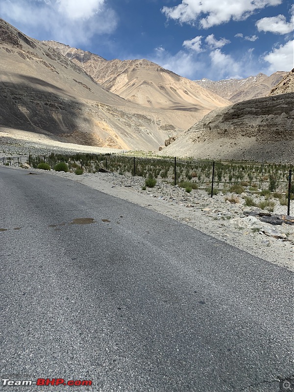 An Italian Stallion conquers the mighty Khardung La-img_4509.jpg