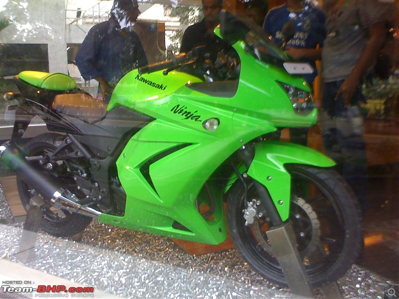 2010 Kawasaki Ninja 250R. EDIT - Launched at Rs. 2.7L Ex Showroom-img_0142.jpg