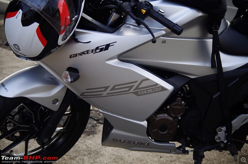 Back to biking - Suzuki Gixxer SF 250 MotoGP edition review-gixxer_side.jpeg