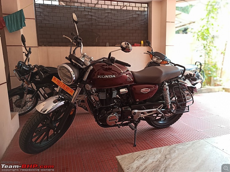 The Honda H'ness CB350, priced at Rs. 1.90 lakh-1618052426002.jpg