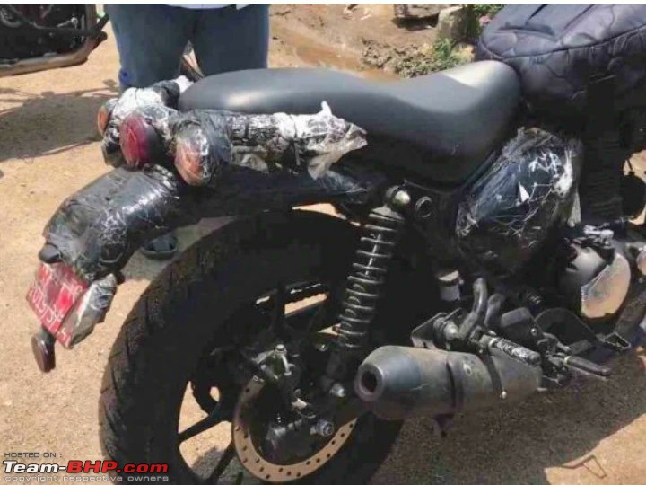 New Royal Enfield spotted; it is the Hunter 350!-20210418_100316.jpg