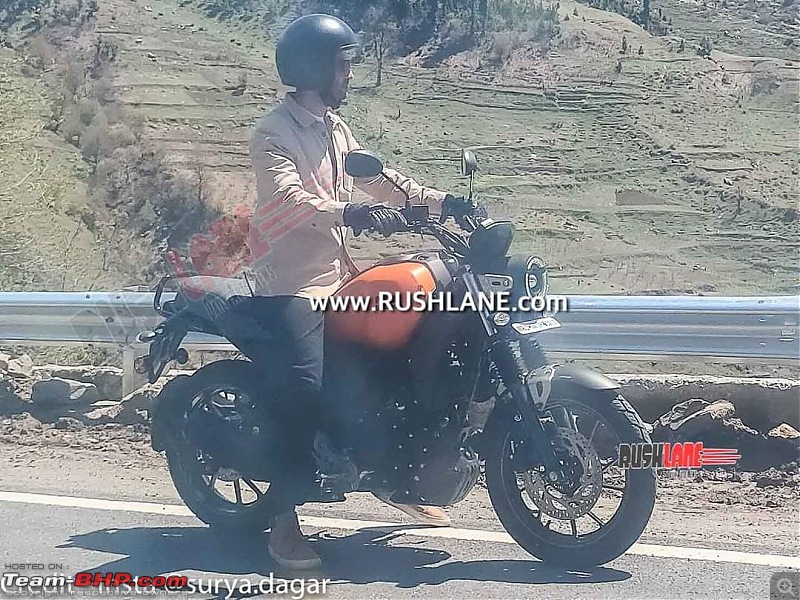 Yamaha FZ-X Spied During TVC Shoot; Check Out The Images 