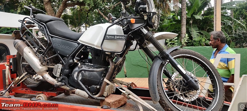 Chassis snaps on a Royal Enfield Himalayan | EDIT: RE to replace chassis & damaged parts for free-2.jpeg