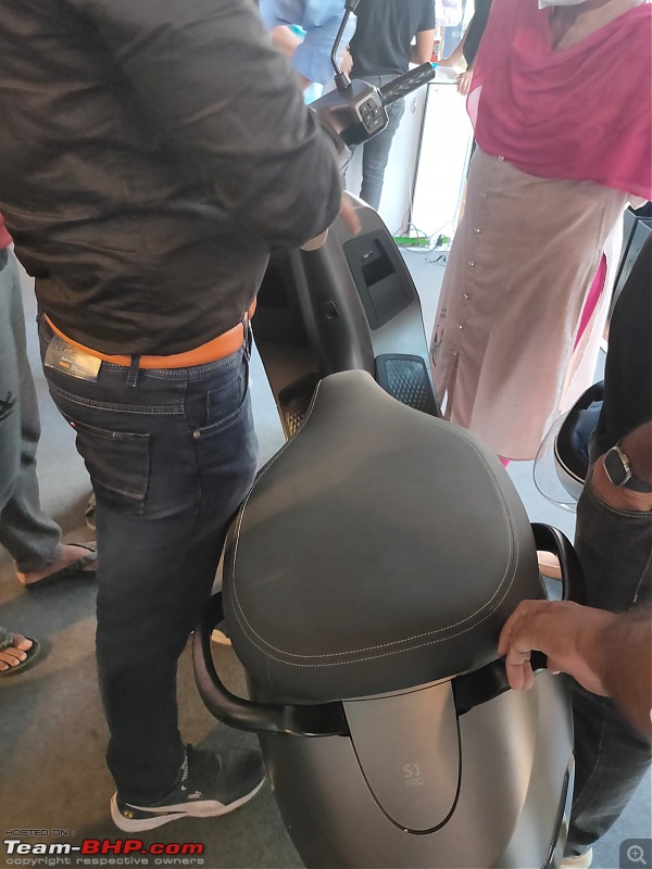 Ola S1 Electric Scooter Review-seat.jpeg