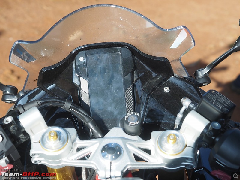 TVS Apache RR 310 Build To Order (BTO) : A Closer Look-rider-view-large.jpg