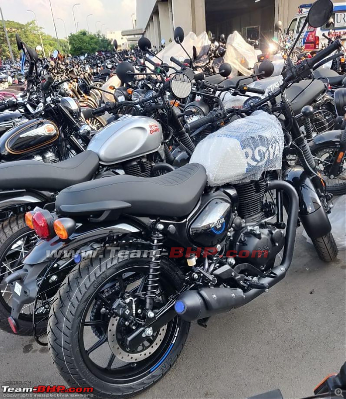 New Royal Enfield spotted; it is the Hunter 350!-re-hunter.png