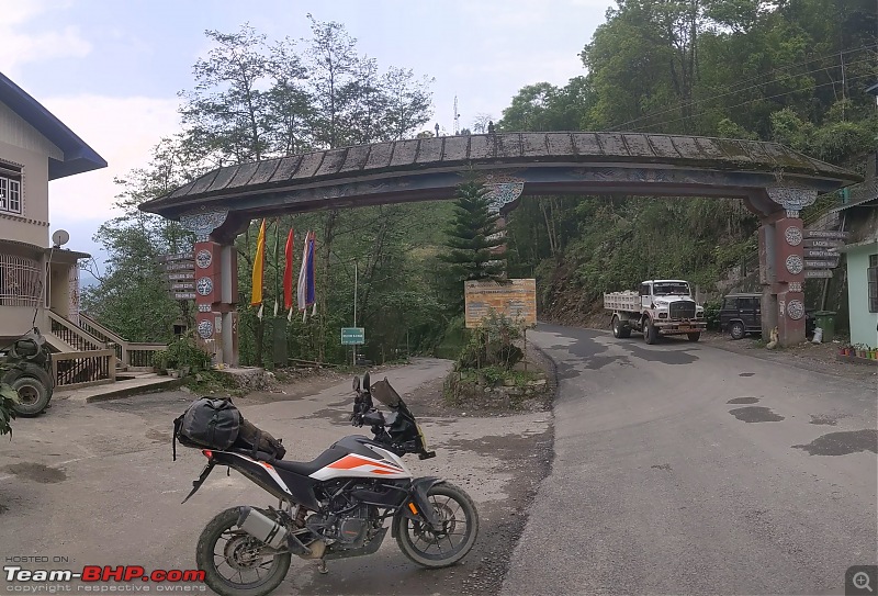 2 months across the Eastern Indo-Tibet Himalayas | A KTM 390 "Adventure" | 2021 Report-pxl_20210420_082813562.pano.jpg