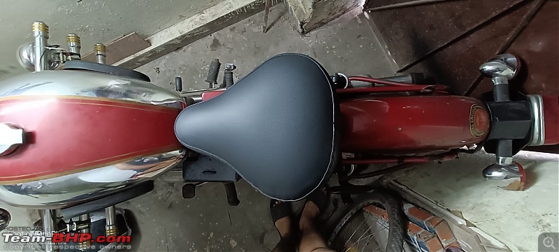 The story of my 1995 Royal Enfield Machismo 350-solo-seat-birdseye-view.jpeg