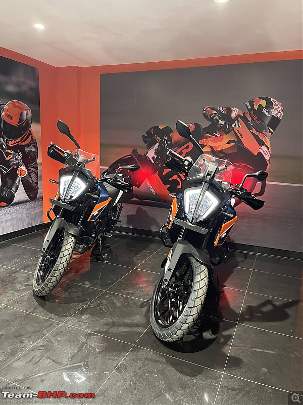 Twin brothers twinning with their 2 KTM 390 Adventure bikes-bike-delivery-2.jpg
