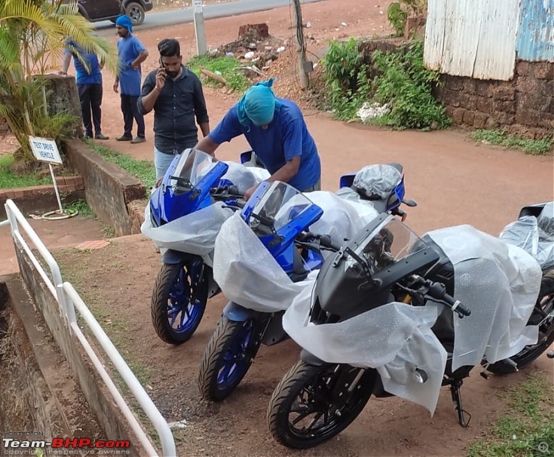 Yamaha R15 v4 Review | Booking, Delivery & Ownership Report-1-2.jpg