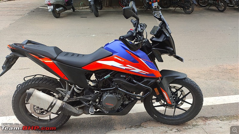 Bengaluru's Urban Warrior - What motorcycle to tackle the concrete jungle, potholes & traffic jams?-xadv.jpg