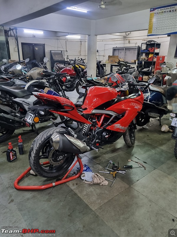 My TVS Apache RR310 Ownership Review | 1 Year and 6,000 km up-point-blur_jul082023_112009.jpg