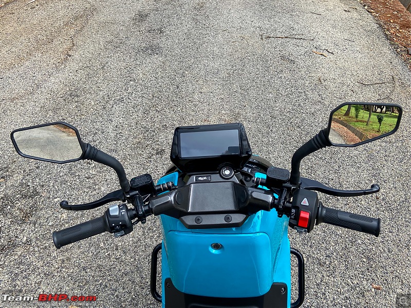 River Indie electric scooter Review-2023_river_indie_exterior_03.jpg